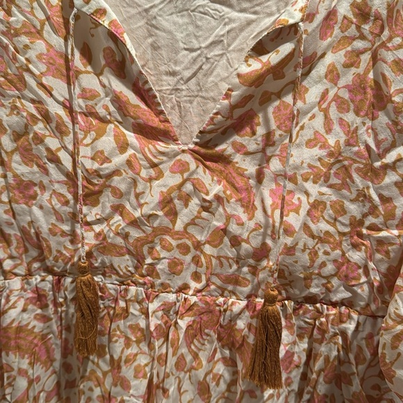 Louise Misha Geranium Floral Cream Maxi Dress M/L - Picture 5 of 9